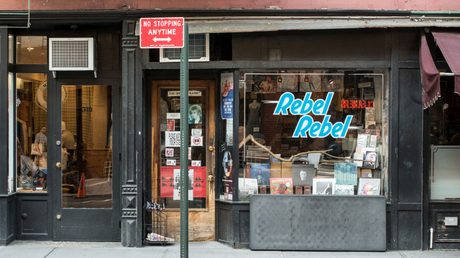RECORD STORES - The photobook about record stores by Bernd
