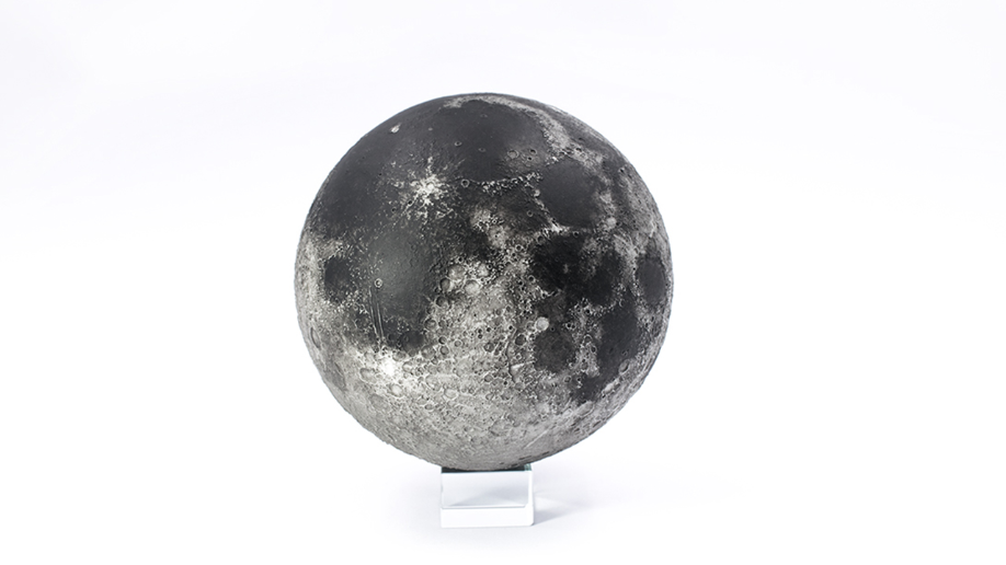 LUNAR. The most precisely made Moon model with AR. by AstroReality