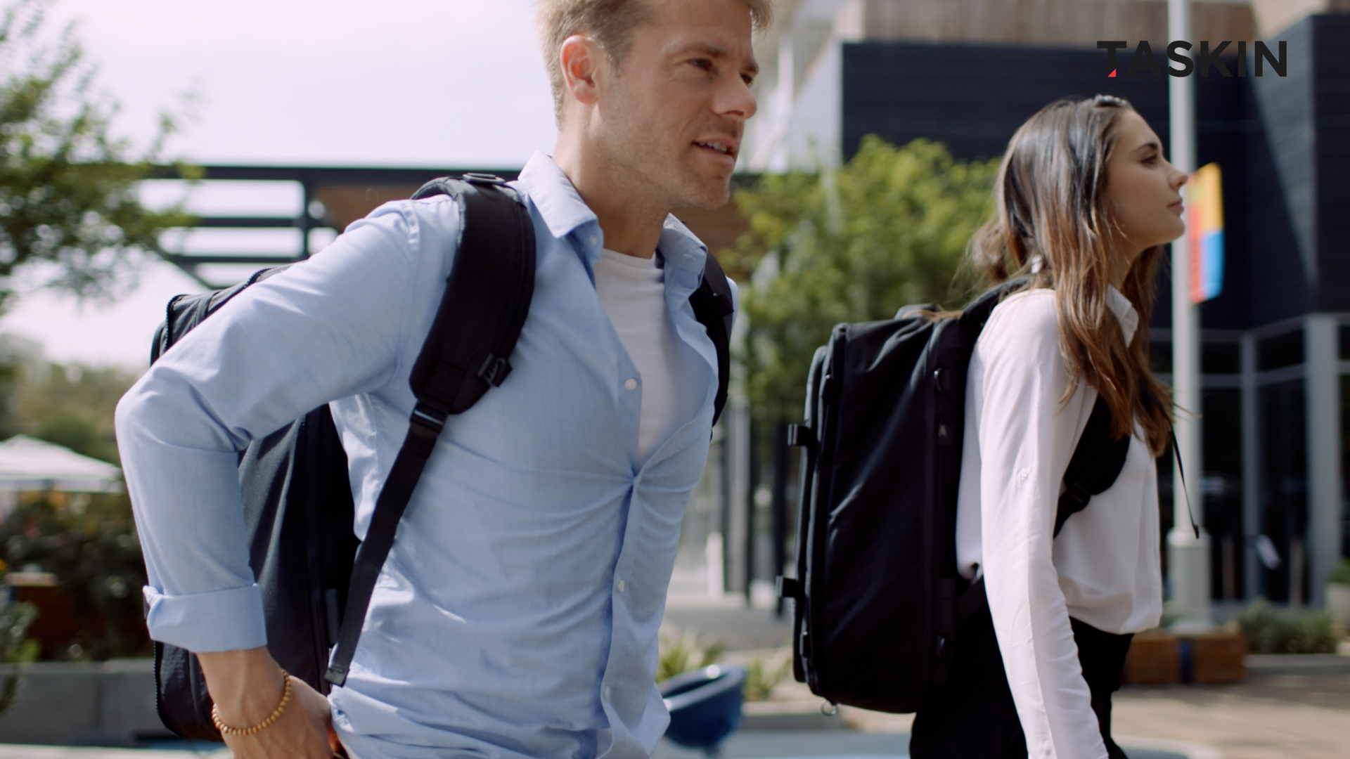Taskin B Taskin FLYT Expandable Travel Backpack by Taskin SF - Indiegogo