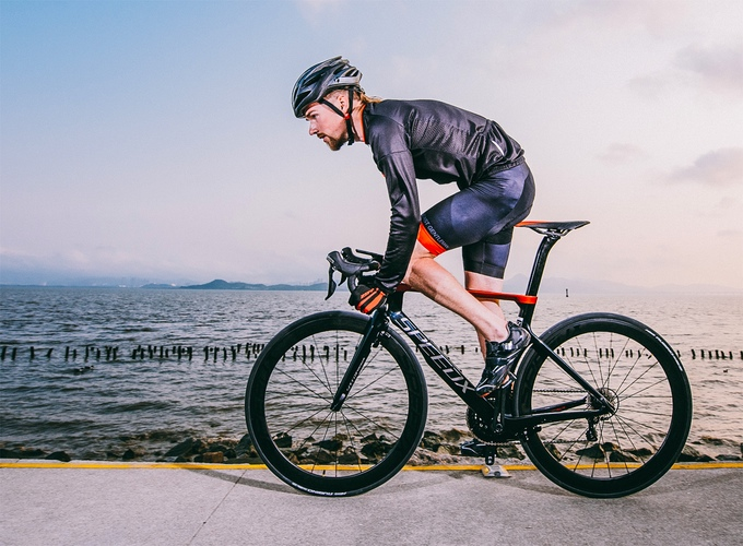 SpeedX Leopard - first ever smart aero road bike by SpeedX - Indiegogo