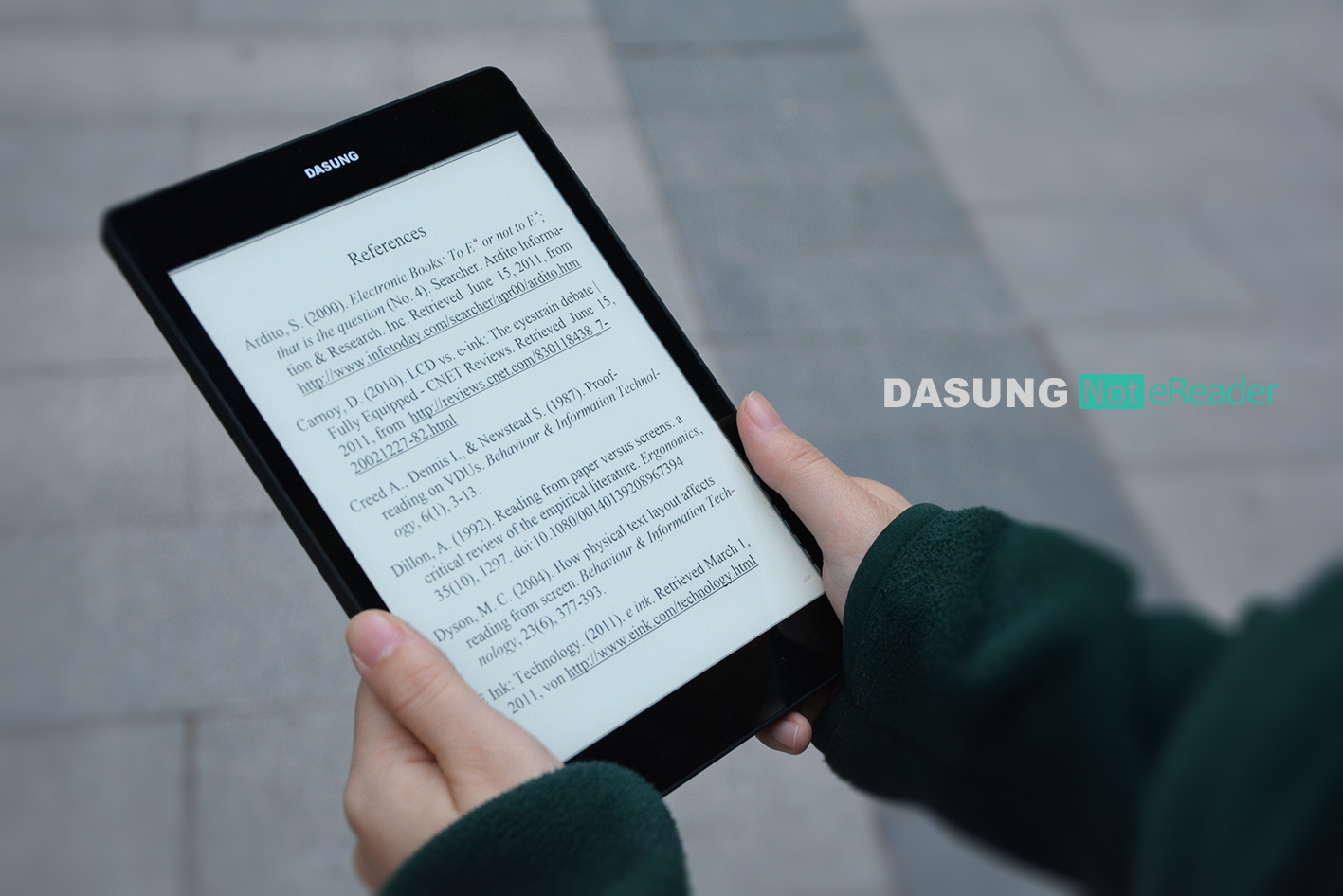 Not-eReader: First E-ink Mobile-Phone Monitor by DASUNG - Indiegogo