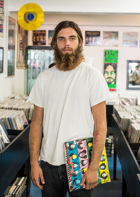 RECORD STORES by BERND JONKMANNS　値下げ RECORD STORES - The photobook about record stores by Bernd