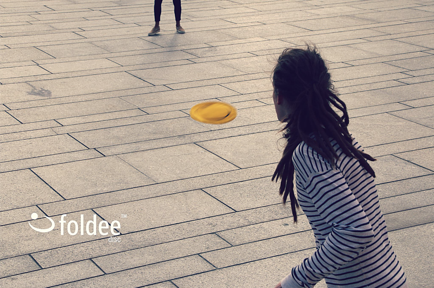 Foldee - Flying Folding Disc by Jarrod Gibson - Indiegogo