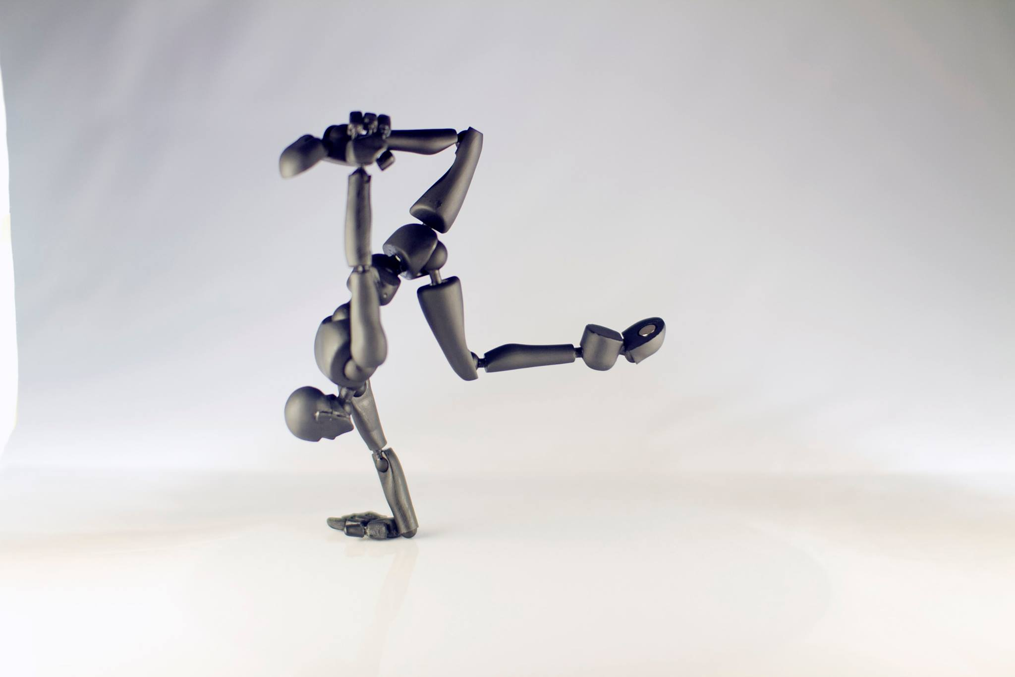 Stickybones: Rapid Posing & Animation Made Easy by Erik Baker 