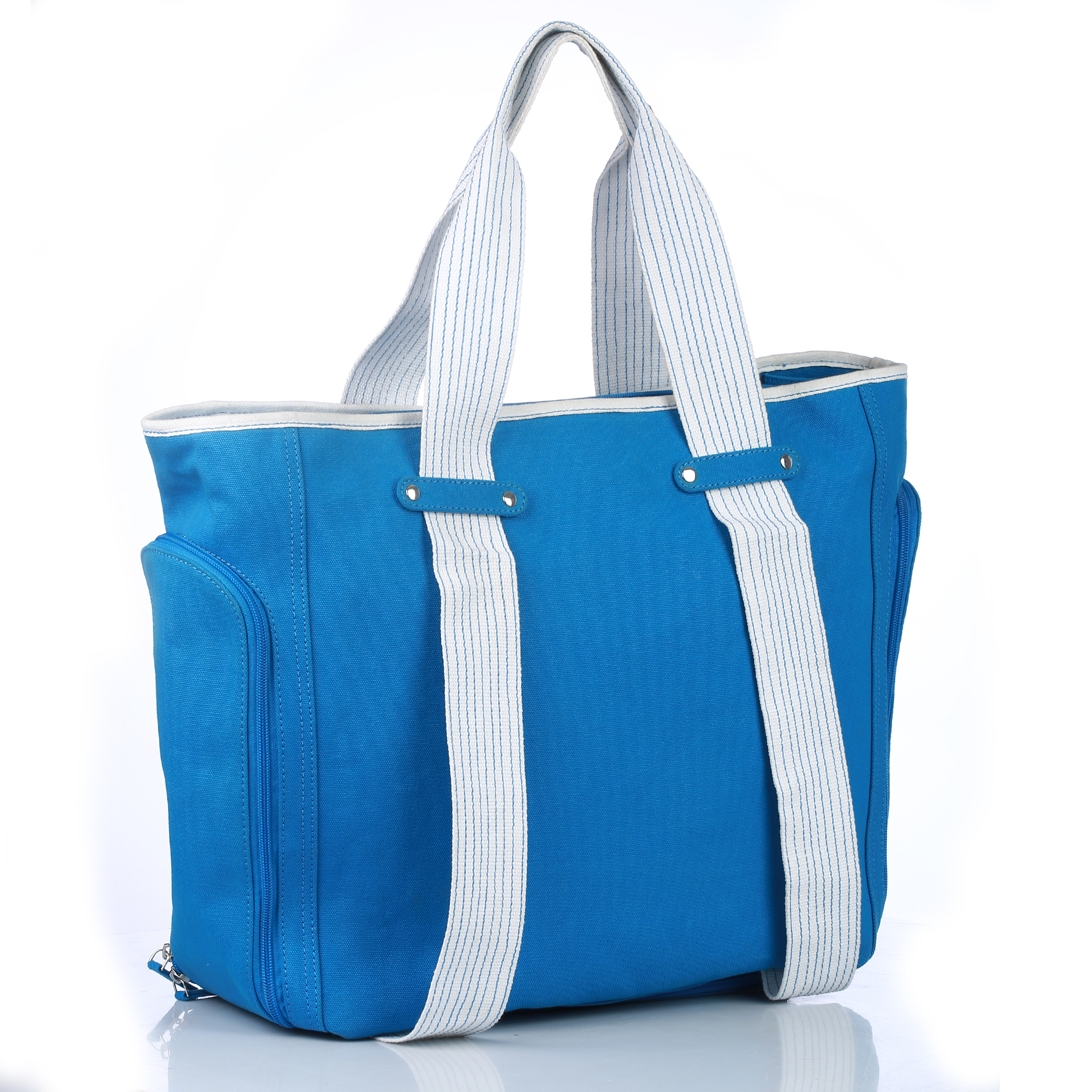 dezzio classic functional beach tote travel bag DEZZIO - The World's First Functional Beach Bag by DEZZIO LLC
