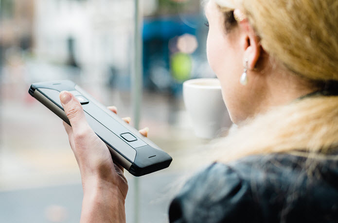 Cosmo Communicator by Planet Computers - Indiegogo