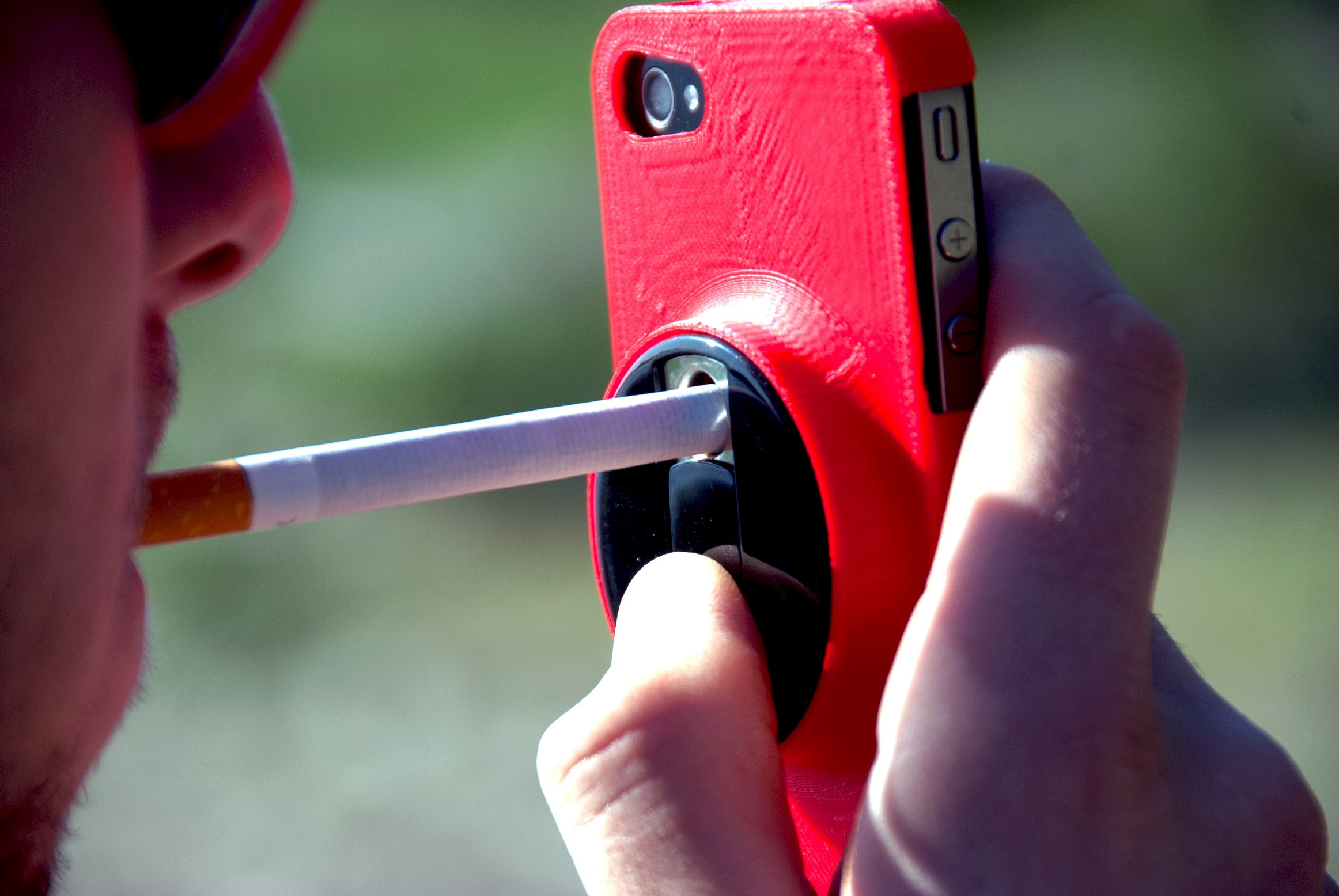 Firecase Firecase - a case that turns your phone into a lighter by Andre ...