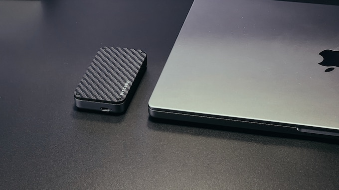 Bitcube: Carbon Fiber & 40Gbps NVMe SSD Enclosure by HALOBAND Team ...
