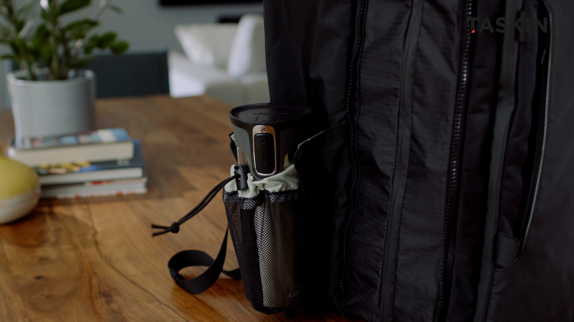 Taskin Files Taskin FLYT Expandable Travel Backpack by Taskin SF - Indiegogo