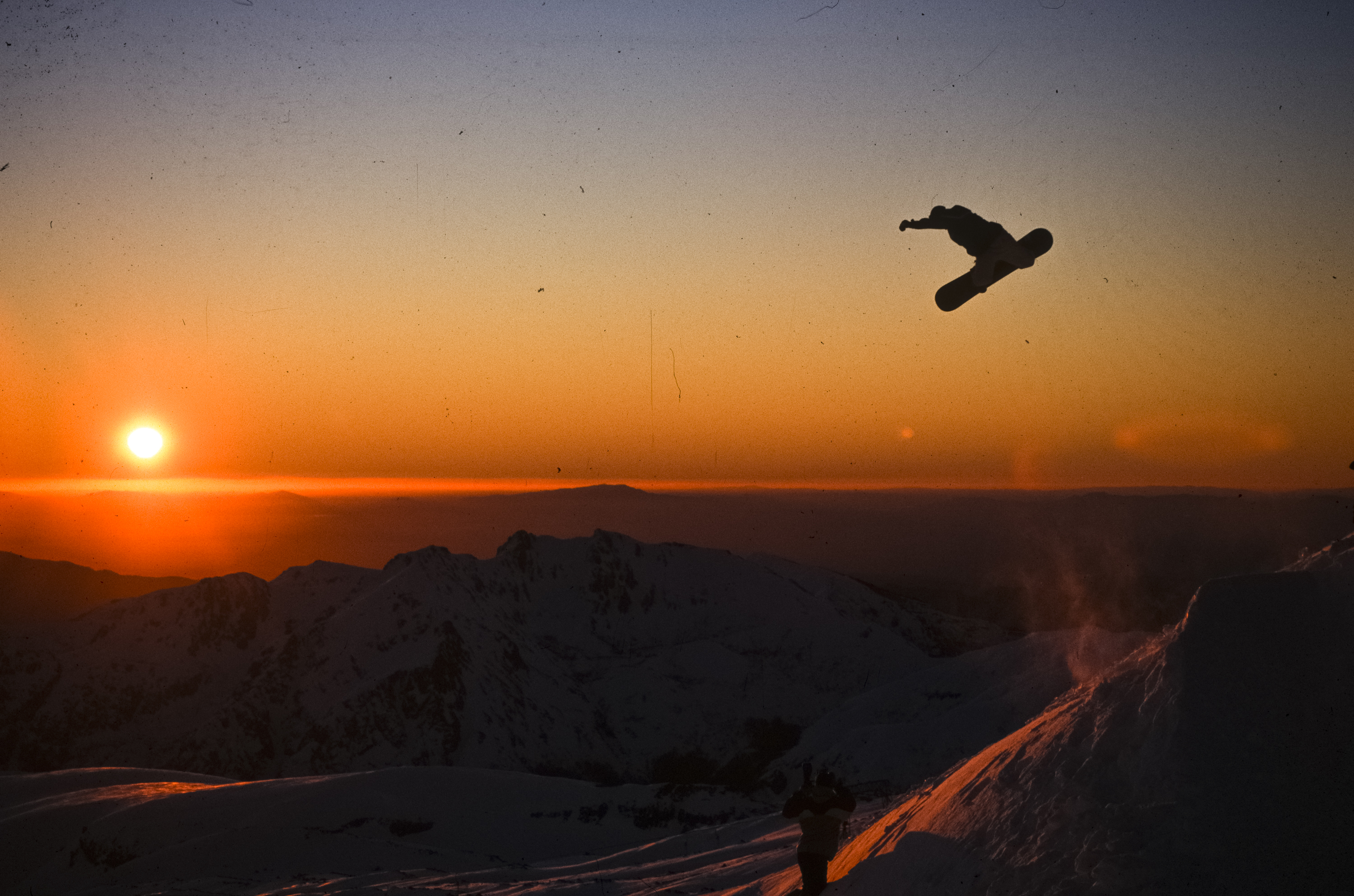 Snowboard HISTORY Photobook: 'Barely made it' by Patrick Armbruster ...