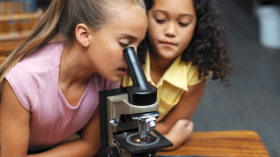 Blossom: STEM camps for girls by Darian Bauer - Indiegogo