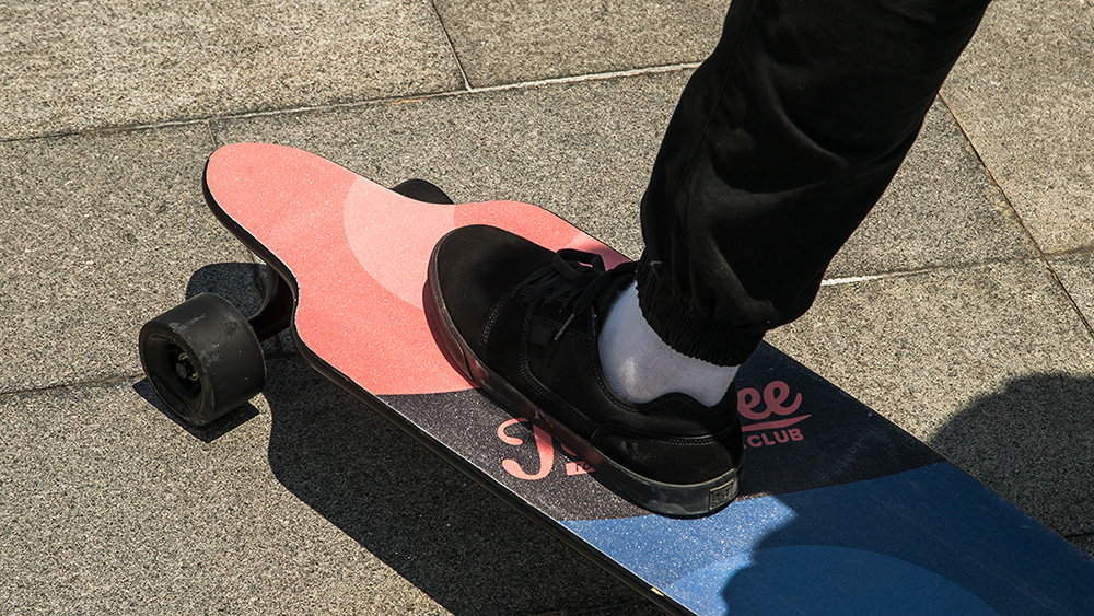 Teamgee - UltraThin and Lightweight Electric Board by TeamGee