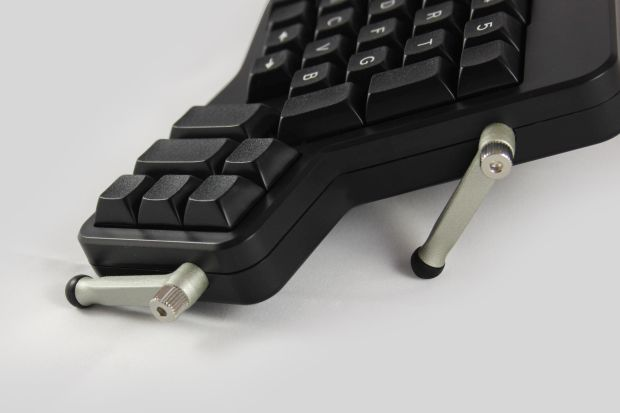 ErgoDox EZ: An incredible mechanical keyboard by Erez Zukerman