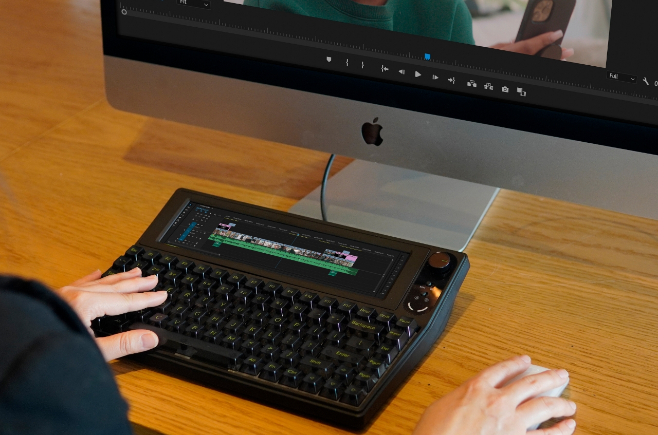 Built-in 10” Touchscreen Mechanical VisionBoard by VALMOND Inc